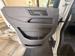 VW Crafter 30