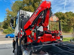 IVECO X -WAY AD 200 4x2 Kran 19m FUNK Meiller Kipper