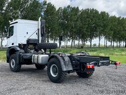 Mercedes-Benz Arocs 2033-A Chassis Cabin (2 units)