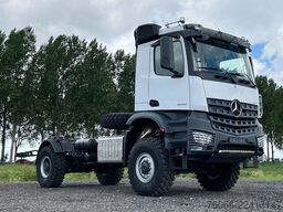 Mercedes-Benz Arocs 2033-A Chassis Cabin (2 units)
