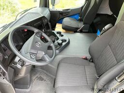 Mercedes-Benz Arocs 2033-A Chassis Cabin (2 units)