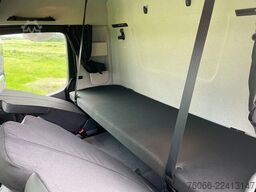 Mercedes-Benz Arocs 2033-A Chassis Cabin (2 units)