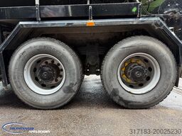 Mercedes-Benz Actros 4140 8x4 Naafreductie, Bladgeveerd, ADR