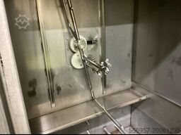 EPS meat trolley washing mascihne