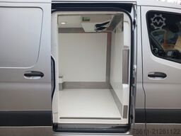Mercedes-Benz SRINTER III CDI L1H1 FRISCHEDIENST 0° RFKamera PDC