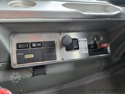 MERCEDES-BENZ LE 530 40+56+1+1