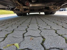 MERCEDES-BENZ LE 530  n40+56+1+1