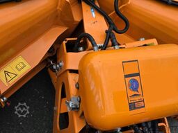 MULTICAR M29C HK 4x4 mit Schneeschiebeschild, 3-S-Kipper
