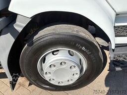 Renault MIDLUM 270 DXI + CHEREAU + CARRIER SUPRA + EURO...