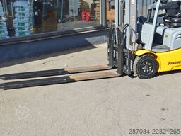 Jungheinrich EFG 216k