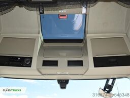 VOLVO FH 500 Globetrotter XL Mega