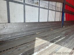 Renders ROC 12.18 / Curtainside / Loadlift / Lift + Ste...