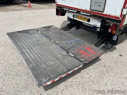 Renders ROC 12.18 / Curtainside / Loadlift / Lift + Ste...