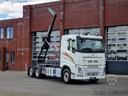 Volvo FH 13.540 6x2 - HIAB Hooklift 21T - Retarder - ...