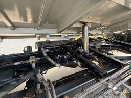 MERCEDES-BENZ Vario 816 Kipper Kran Selbstlader AHK