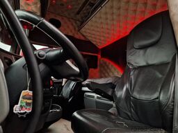 DAF XF 510 6x2/4 SuperSpaceCab - Custom in- and ext...