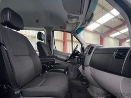 MERCEDES-BENZ Sprinter 213 BlueTEC 9 sitze Klima iebetür