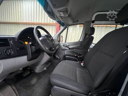 MERCEDES-BENZ Sprinter 213 BlueTEC 9 sitze Klima iebetür