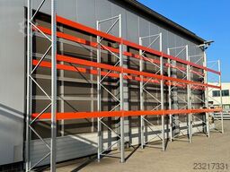 ca. 14 lfm. Palettenregale H: 500cm Fachlast: 4500 kg , 60 Palettenplätze