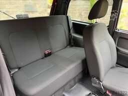 Lada Niva 1.7 Schneeschild Winterdienst