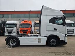 IVECO 530 S -WAY* RETARDER * STANDKLIMA * ACC