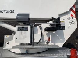 Mercedes-Benz Actros 3332 6X4 XCMG DG53C FIRE FIGTHING PLATFO...