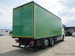 MAN TGX 26.440, Getränkeaufbau mit Schiebeplane