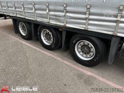 SCHMITZ CARGOBULL SCS 24*Varios Mega Tautliner*Hubdach*