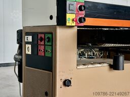 SCM Sandya 900R