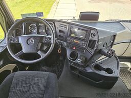 MERCEDES-BENZ ACTROS 1843