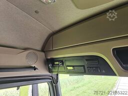 MERCEDES-BENZ ACTROS 1843