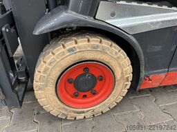 Linde E15-02