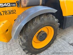 JCB 540-140 / 2017 BJ / 14 Meter