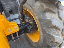 JCB 540-140 / 2017 BJ / 14 Meter