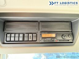 Renault D13 / 18 PALLETS / TAIL-LIFT / PLANEN