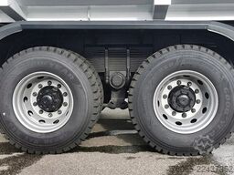 VW Constellation 31.320 DC Tipper Truck (5 units)