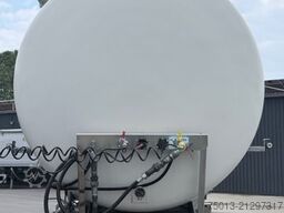  Gülle 32 cbm, Ladearm, Beschleuniger