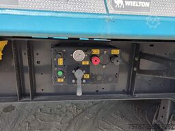WIELTON ca 49 cbm Getreidekipper Unfall mit Kornschieber