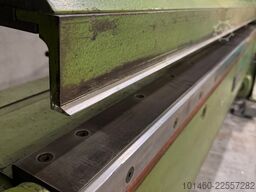 HERA UM II