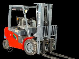 Heli CPD25-G2 4-Rad - 6 Jahre Garantie 4,8m Hub Triplex