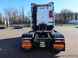 Volvo FH 420 Holland Truck