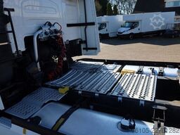 Volvo FH 420 Holland Truck