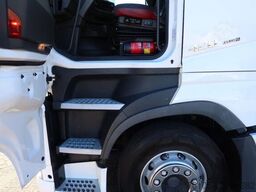 Volvo FH 420 Holland Truck