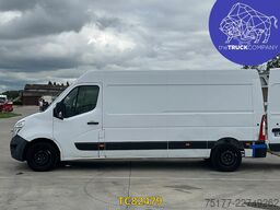 Nissan NV400 Nissan nv400 130.35 L3H2
