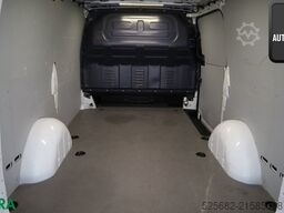 mercedes-benz Vito 114 CDI LANG KASTEN STANDHZ,NAVI,DISTRO,AHK