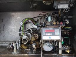 Mercedes-Benz SK 1722 FUELTANKTRUCK 13750 L STEELSPRINGS