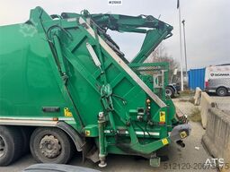 Scania P340 6x2 Refuse truck w/ Crane.