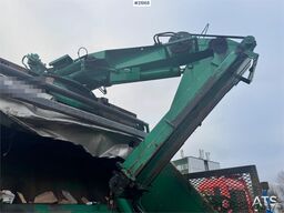 Scania P340 6x2 Refuse truck w/ Crane.