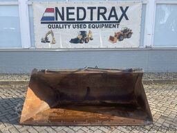 RIMAN HYDRAULIC FRONT BUCKET FOR JCB 3CX