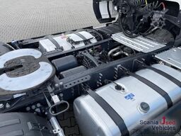 Scania R 460 A4x2EB RETARDER SUPER ACC MEGA VOLUME